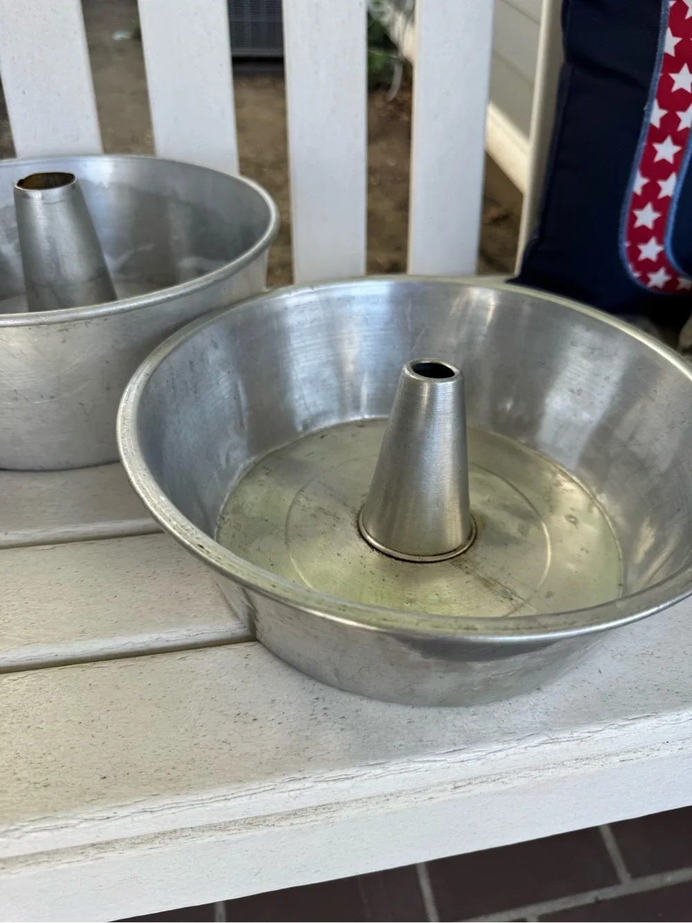 Vintage Aluminum Angel Food / Tube Cake Pans - Set of 2